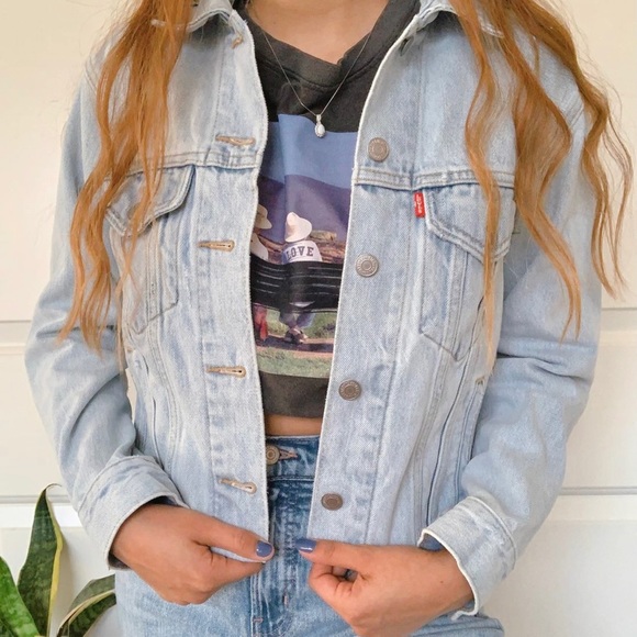 Levi's Jackets & Blazers - LEVIS DENIM JACKET